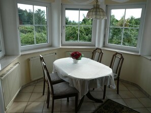 Dining - Lindau Modern Retreat (Weissensberg)