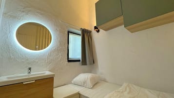 Bungalow | 2 habitaciones y muebles diferentes