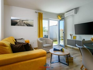 Living area - Villa Dora - Apt 2 "goud" (Pula)