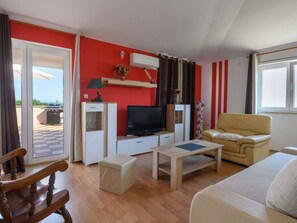 Ferienhaus | 2 Schlafzimmer, Bügeleisen/Bügelbrett, individuell eingerichtet