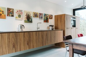 House | Dining - Holiday Home for Family (Ouddorp)