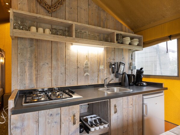 Zelt | Eigene Küche