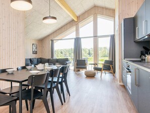 House | Dining - 5 Star Holiday Home in Augustenborg (Augustenborg)