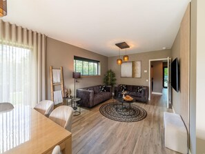 House | Living area - Beaunita: Luxe Stay in Hamont (Hamont-Achel)