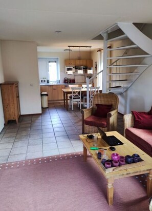 Living area - Kering30 Comfortable Holiday Residence (Kamperland)