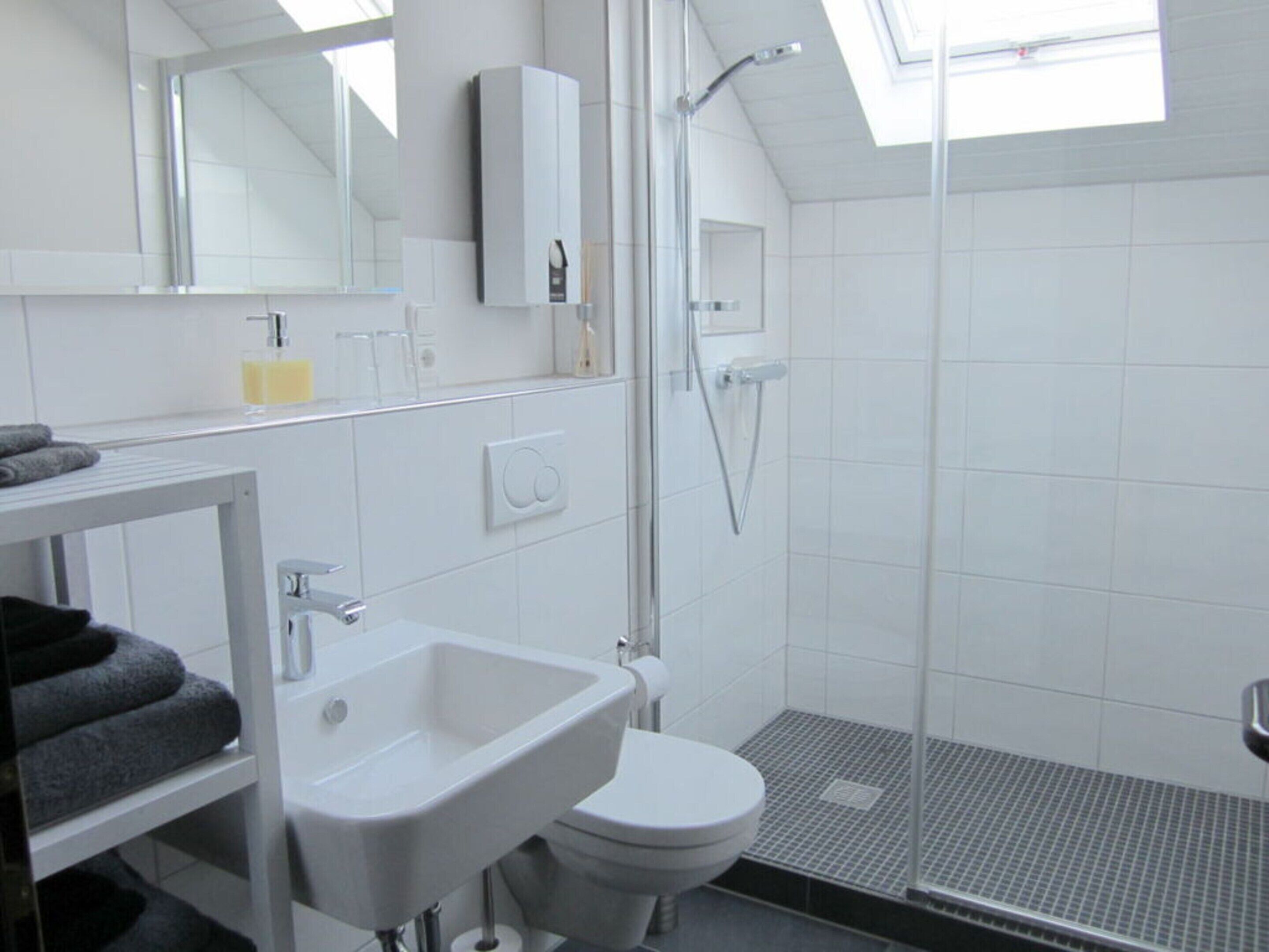 Apartment | Bathroom | Towels