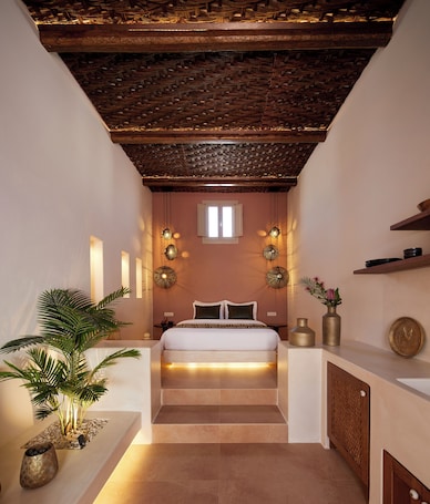Superior Suite | 1 bedroom, premium bedding, in-room safe, blackout drapes