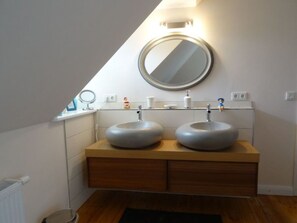House | Bathroom - Rose Comfortable Holiday Residence (Kappeln)
