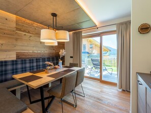 Chalet | Dining - Beautiful Chalet in Wolting With Sauna (Tamsweg)