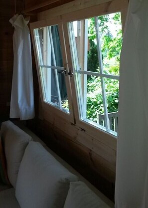 1 bedroom, individually furnished - Family Kiep Comfortable Holiday Residence (Grebin)