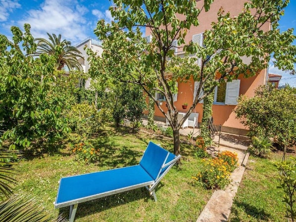 Apartment | Exterior - Apartments Amalia - Two Bedroom Apartment With Roofed Terrace (Zadar)