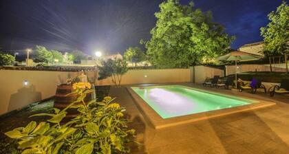 Villa G With Pool in Barban