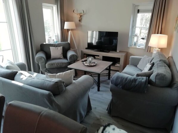 Living area - Villa "De Banjaard Zeeland" (Kamperland)