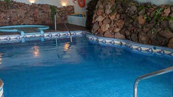 Apartament | Piscina | Piscina a l'aire lliure