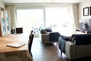 Apartment | Living room - Apartment in Nieuwpoort Near the Beach (Nieuwpoort)