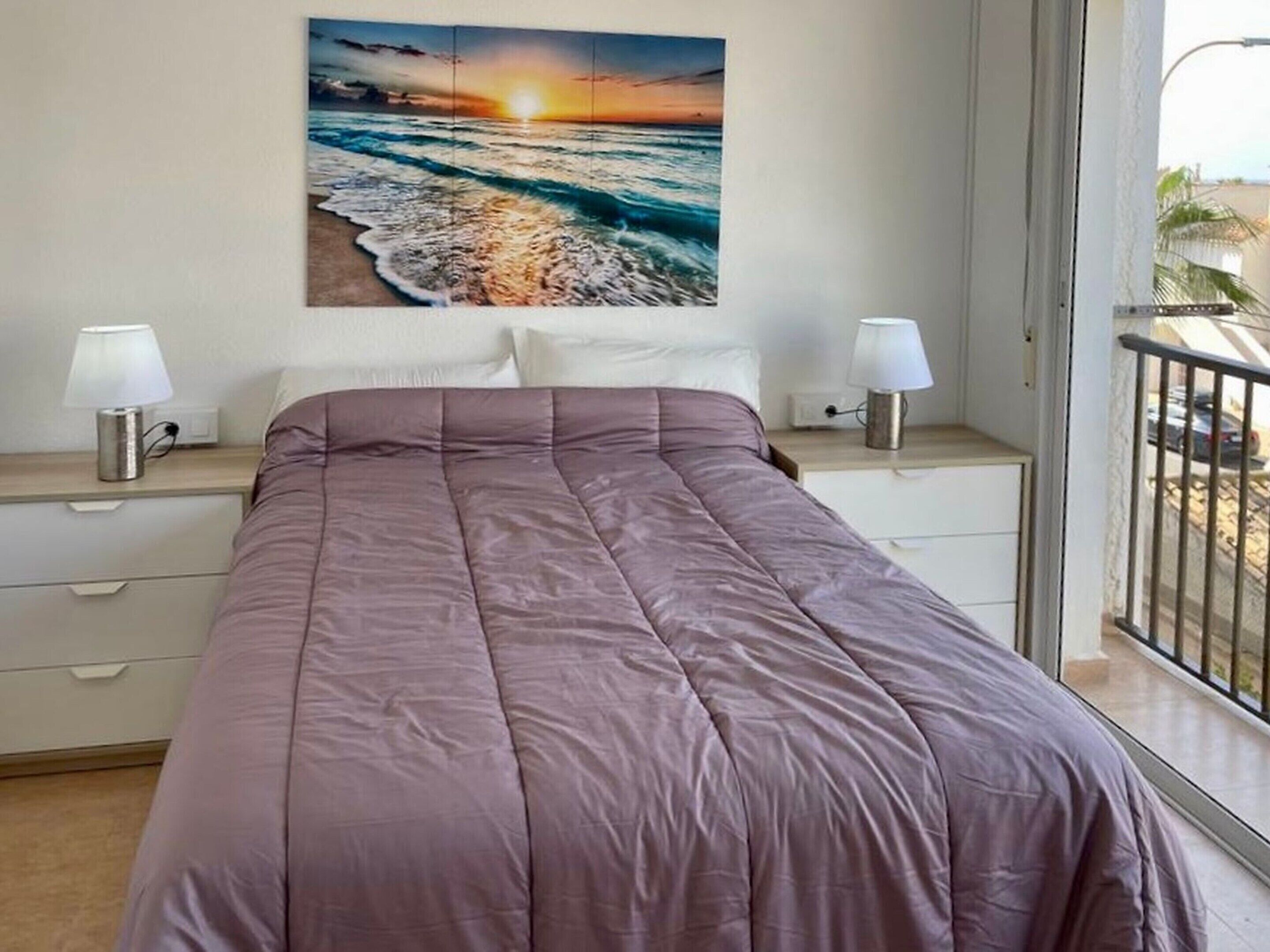 1 bedroom, individually furnished, bed sheets