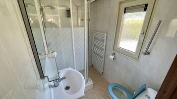 Chalet | Kamar mandi
