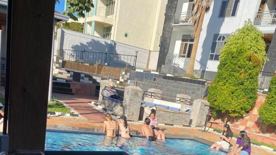 NETLUNA VILLA HOTEL & TOURS