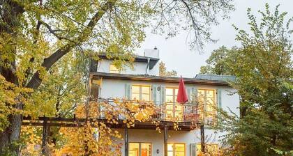 Holiday Apartment on the Upper Floor
