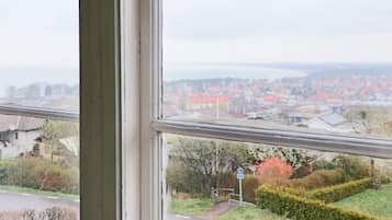 Hus | Udsigt fra overnatningsstedet