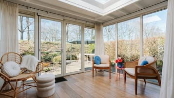 Bungalow | Living area