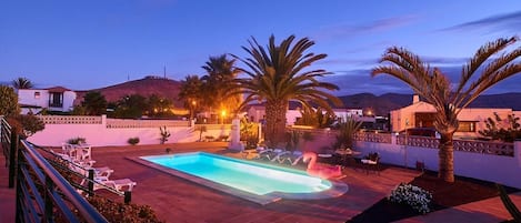 House | Pool | Indoor pool, outdoor pool