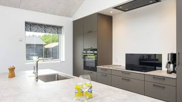 House | Private kitchen