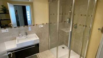 House | Bathroom