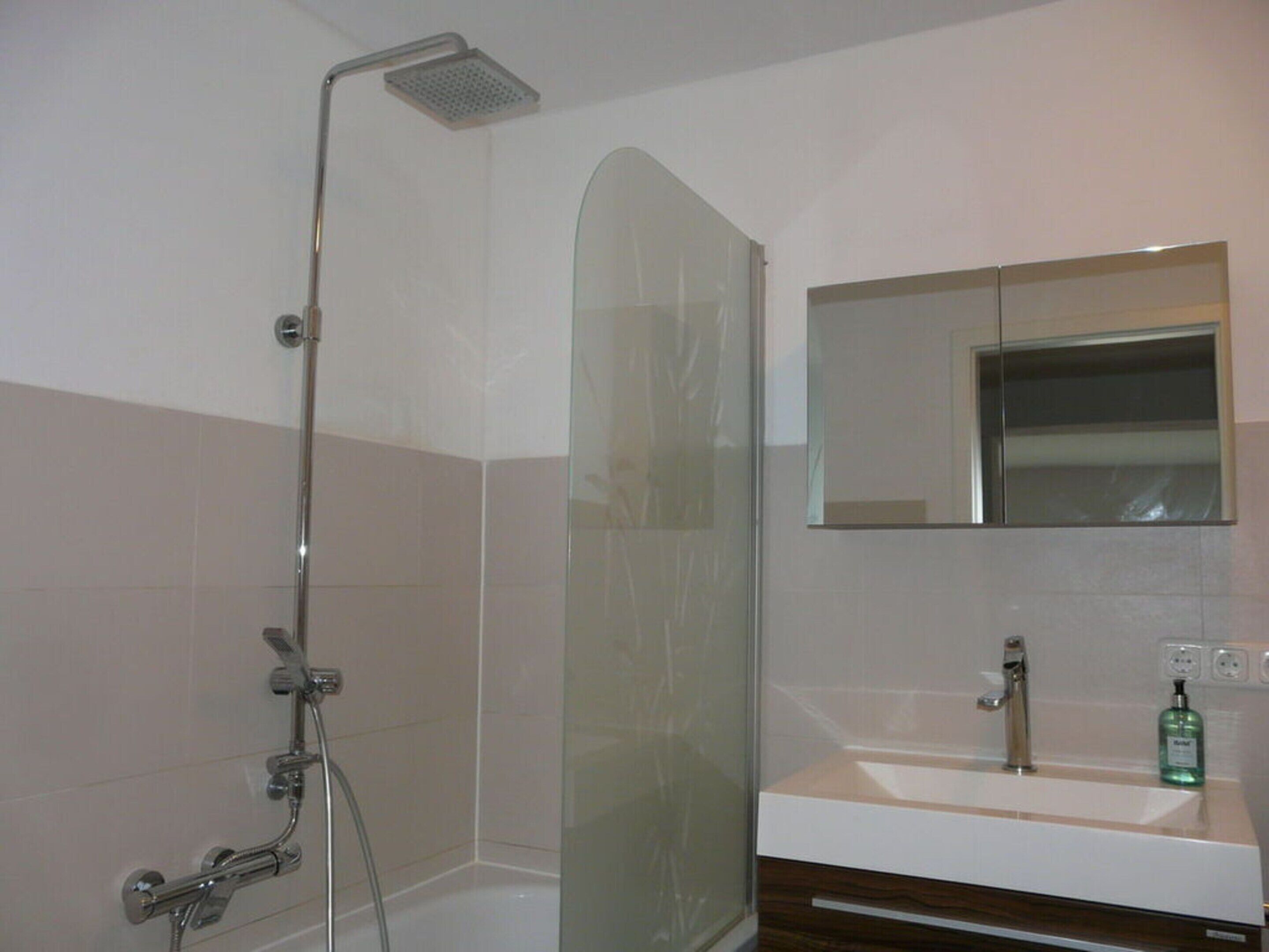 House | Bathroom