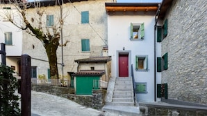 Exterior - Suite il Corno Comfortable Holiday Residence (Lizzano in Belvedere)