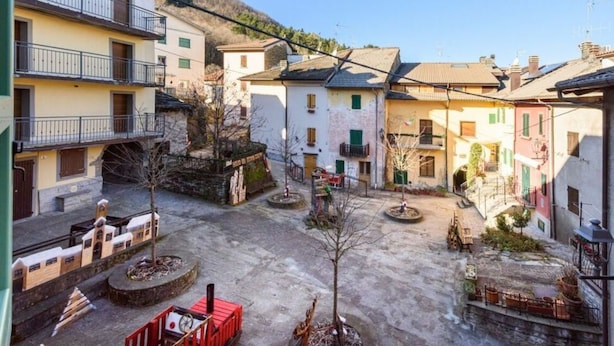 Property grounds - Suite il Corno Comfortable Holiday Residence (Lizzano in Belvedere)