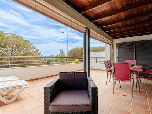 Modern Apartment With Pool in Lagos