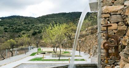 Mountain Escape in Laroya