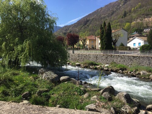 Orry D'oriège, Studio de Plain-pied, Centre Ville AX, Label "Ax Qualité Confort"