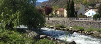 Orry D'oriège, Studio de Plain-pied, Centre Ville AX, Label "Ax Qualité Confort"