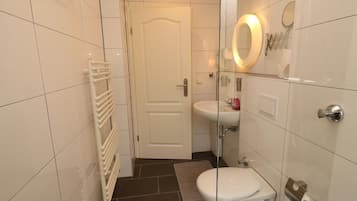 Apartment | Badezimmer | Handtücher