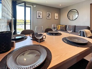 Apartment | Dining - 4 Person Holiday Home in Geilo (Hol)