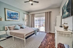 3 bedrooms, iron/ironing board