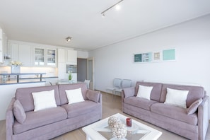 Apartment | Living room - Studio With Terrace and sea View (Middelkerke)