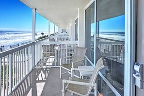 Property grounds - Oceanfront Balcony | 1BR Sleeps 5 | Pools |Hot Tubs (Daytona Beach)