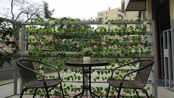 Standard Double Room | Terrace/patio