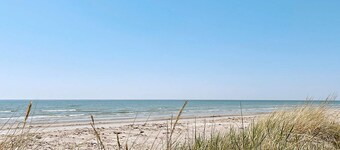 Peaceful Beachside Cottage in Skane