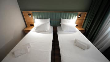 1 bedroom, premium bedding, Select Comfort beds, minibar
