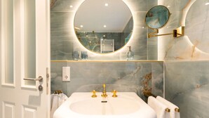 House | Bathroom - Jewel by the sea "tiger's Eye" (Bad Zwischenahn)