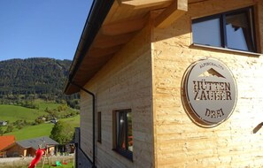 Chalet | Exterior - Huttenzauber 3 Comfortable Holiday Residence (Annaberg-Lungoetz)