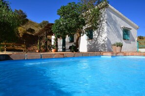 Villa | Pool | Indoor pool, outdoor pool - Villa in Malaga, Private Pool and sea View (Cartama)