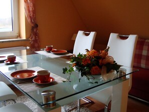 House | Private kitchen | Oven, electric kettle, toaster