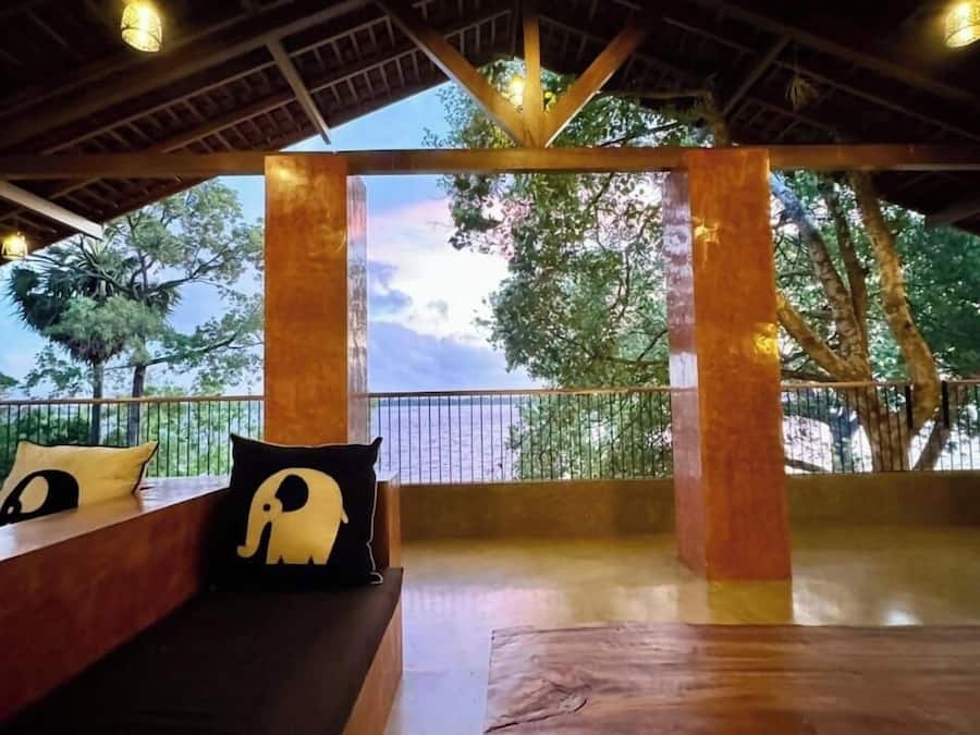 Minibar, soundproofing, free WiFi