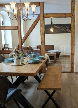 Dining - Old Forge Modern Retreat (Drebach)