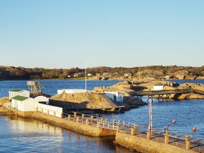 House | Exterior - 4 Star Holiday Home in Bovallstrand (Bovallstrand)